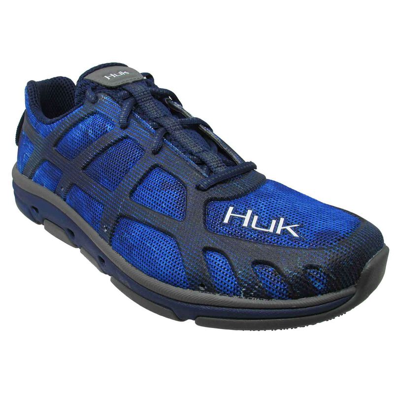 A pair of Huk Gear Fishing Shoes! Seem very comfortable but will be  reviewing them once they get some hours logged! : r/bassfishing