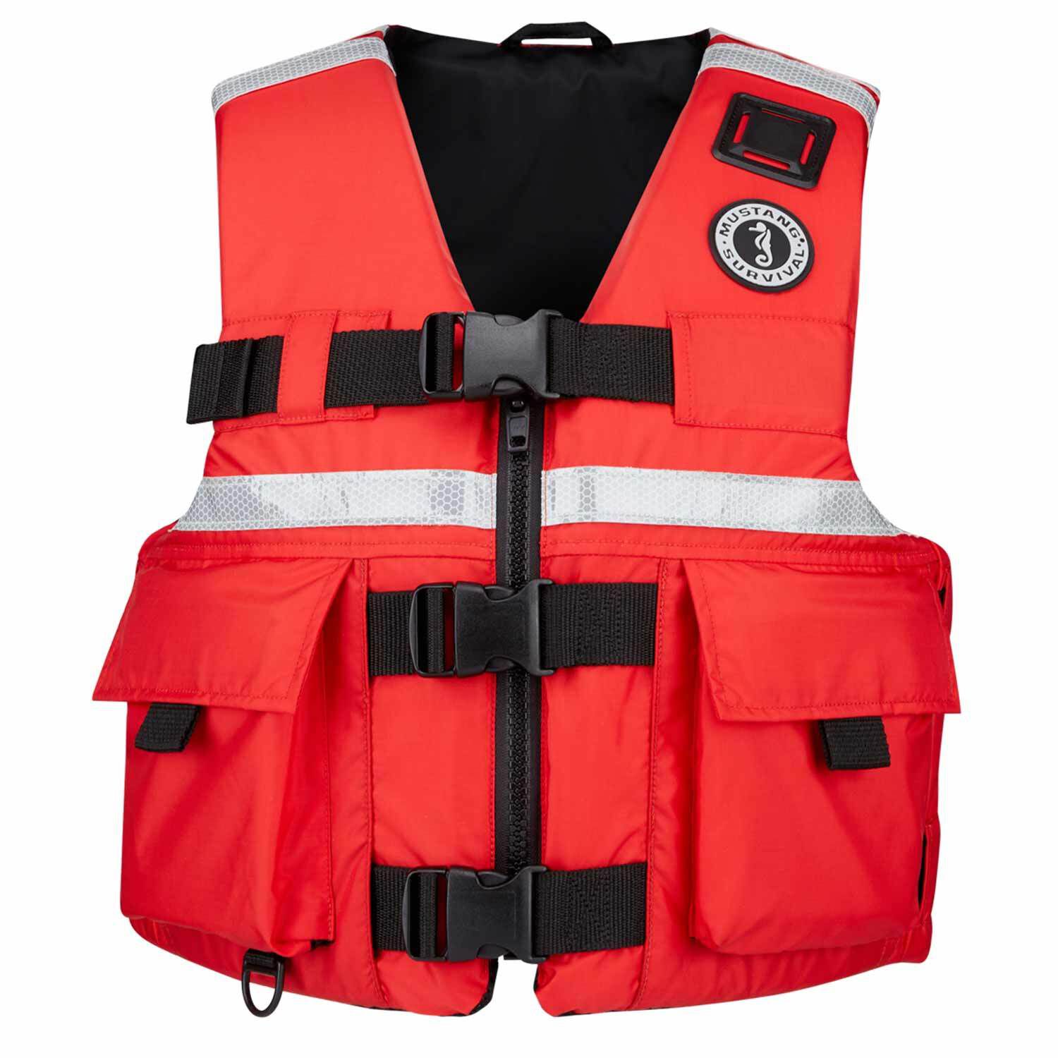 Amazon.com : NRS Big Water V Rafting Lifejacket (PFD)-Green-UniversalPlus :  Sports & Outdoors