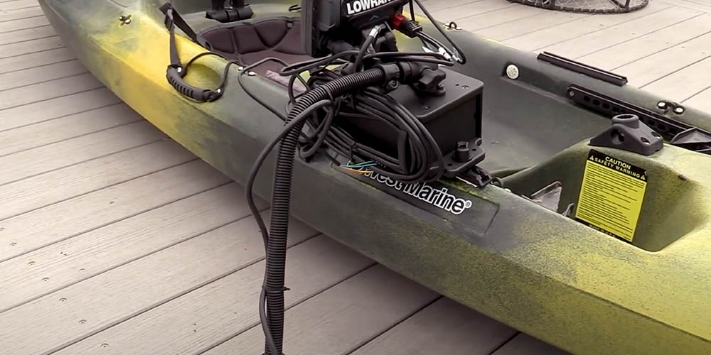 Lowrance Hook 2 Triple Shot Fishfinder Install, Hobie Kayak