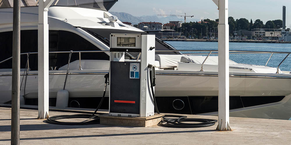 8 Ways to Cut Boat Fuel Costs & More | West Marine | West Marine