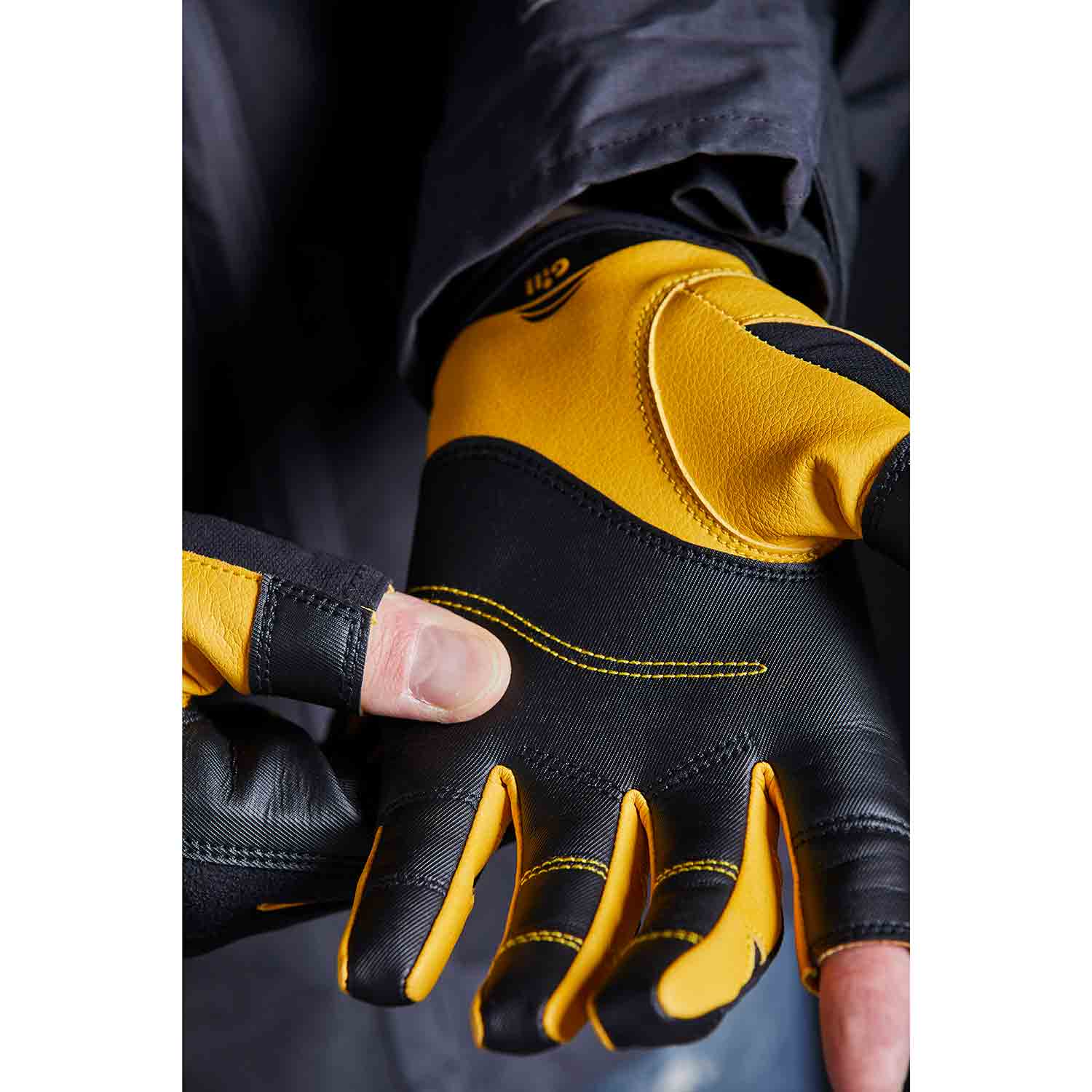Pro Gloves - Long Finger - Gill Marine Official US Store