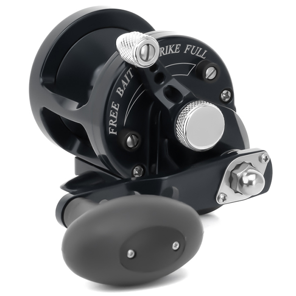 AVET SX 5.3 Lever Drag Casting Reel West Marine