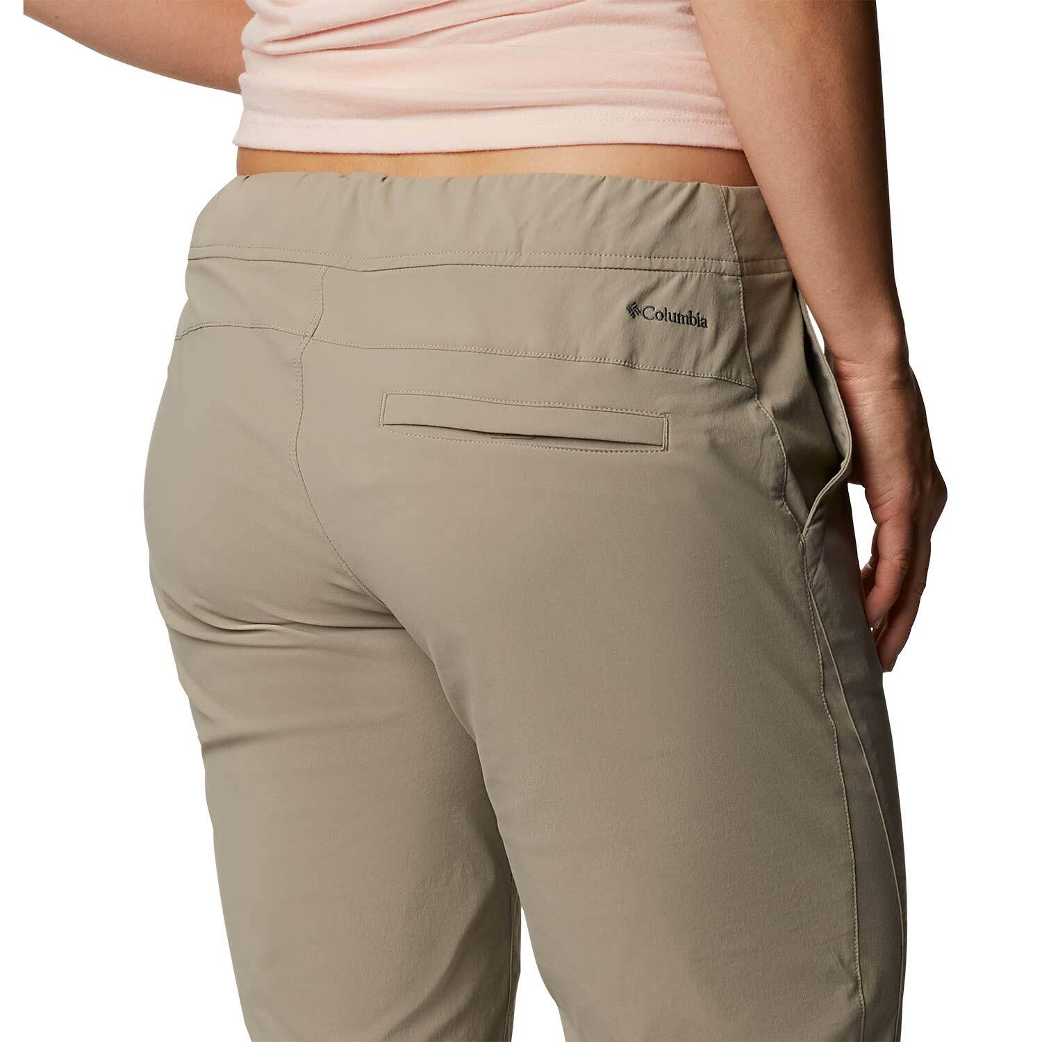 COLUMBIA Women's Anytime Outdoor™ Shorts